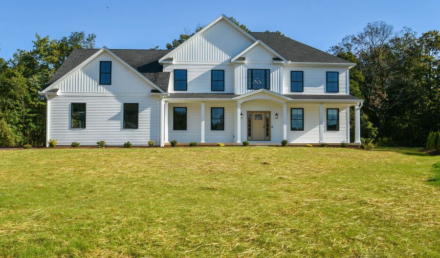 1481 Marion Rd, Cheshire, CT 06410 - 4 Beds, 3 Bath