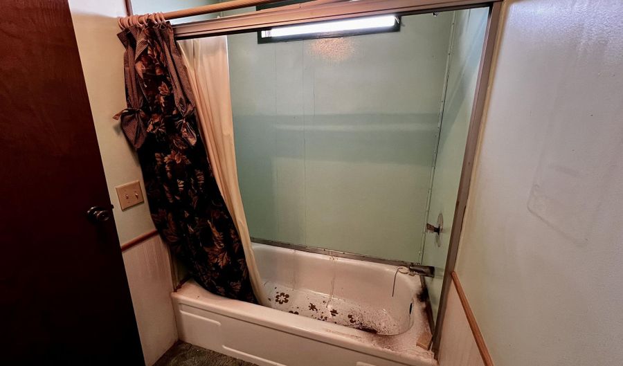 60 S 1st W, Bancroft, ID 83217 - 4 Beds, 2 Bath