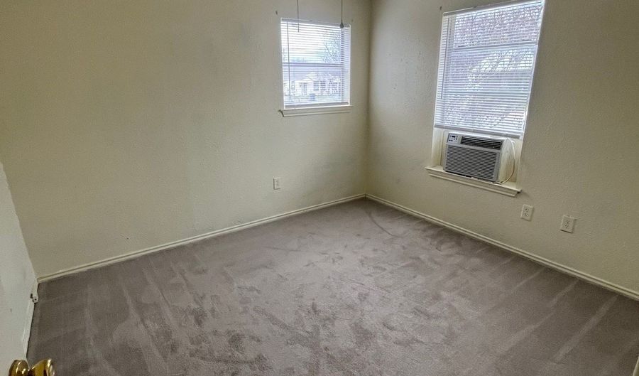 1610 S 15th St, Abilene, TX 79602 - 2 Beds, 1 Bath