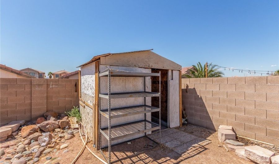 6489 Coldwater Bay Dr, Las Vegas, NV 89122 - 4 Beds, 2 Bath
