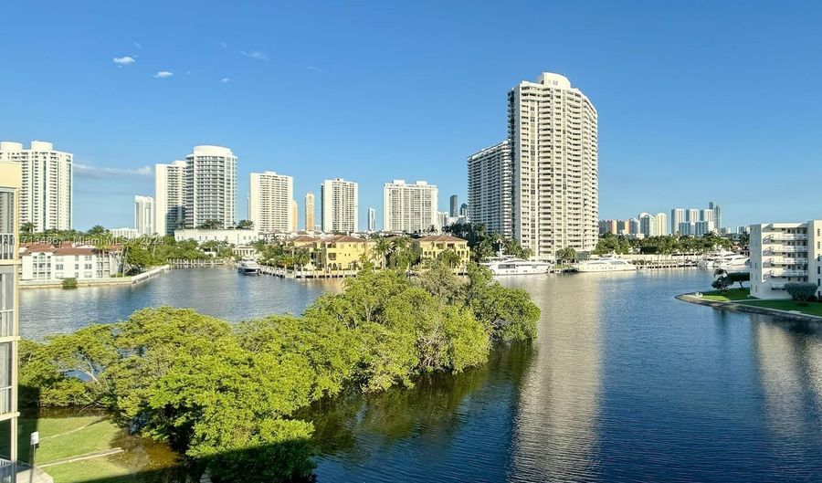 2930 Point East Dr E601, Aventura, FL 33160 - 1 Beds, 1 Bath