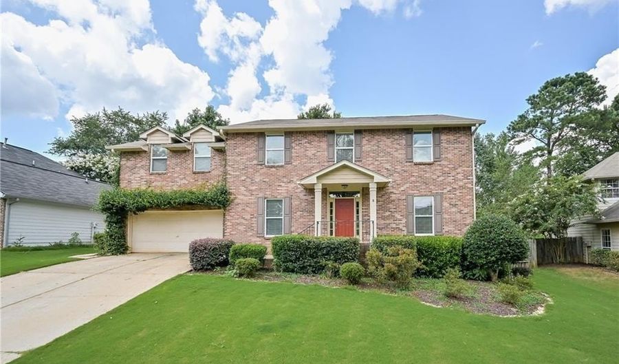 10840 Willow Meadow Cir, Alpharetta, GA 30022 - 6 Beds, 4 Bath