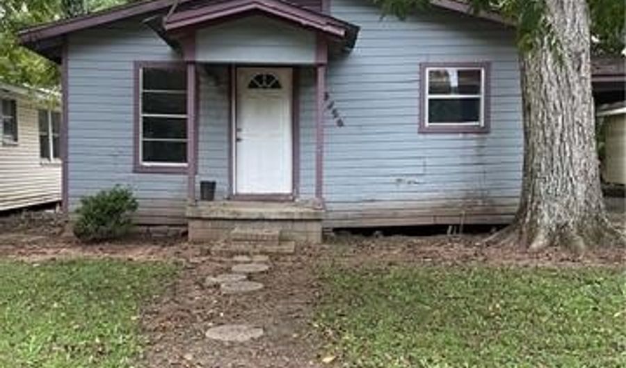 3920 BAKER St, Alexandria, LA 71302 - 3 Beds, 2 Bath