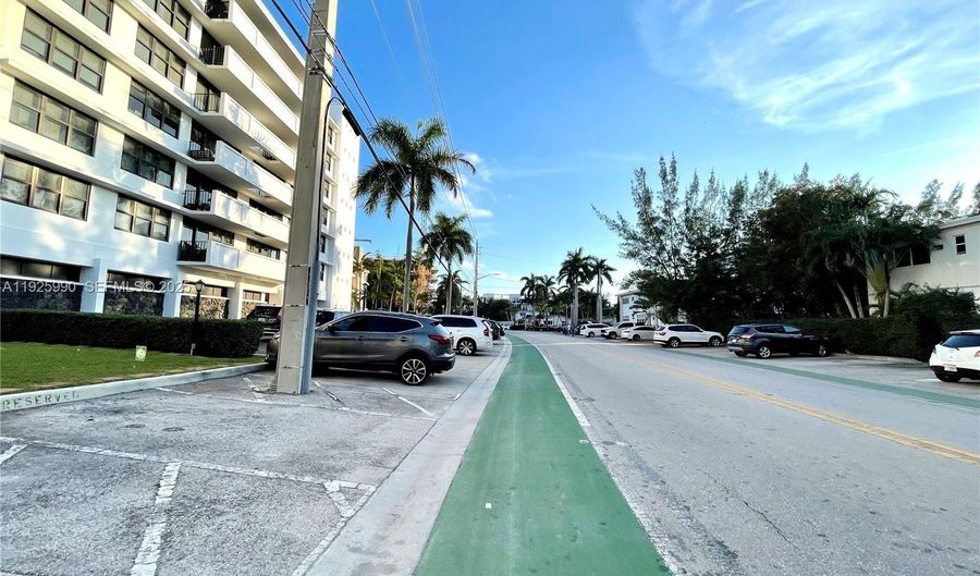 10101 E Bay Harbor Dr 402, Bay Harbor Islands, FL 33154 - 2 Beds, 2 Bath