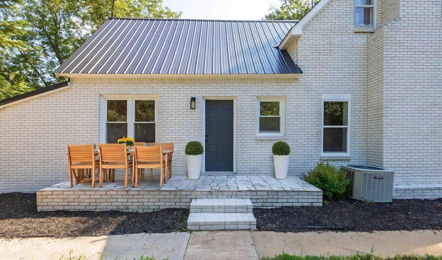 1459 Alabama Highway 69, Arab, AL 35016 - 5 Beds, 4 Bath