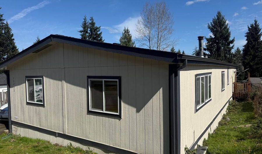 10203 217th Avenue Ct E Bonney Lake WA 98391, Bonney Lake, WA 98391 - 3 Beds, 2 Bath