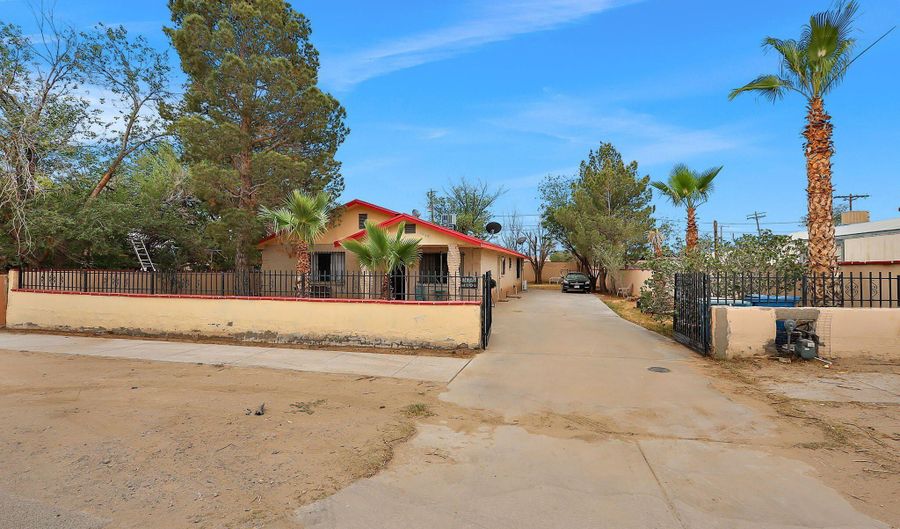 10048 Stedham Cir, Socorro, TX 79927 - 4 Beds, 2 Bath