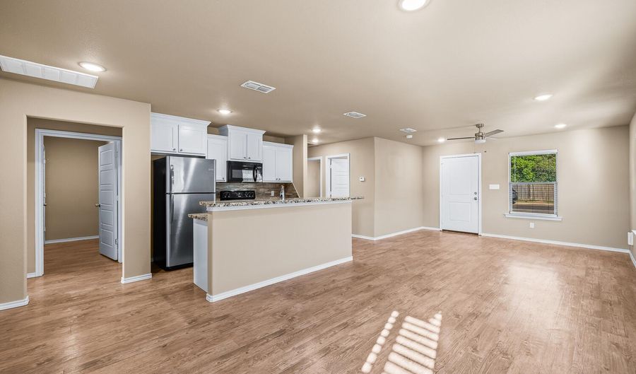 309 Ave H, Abernathy, TX 79311 - 3 Beds, 2 Bath