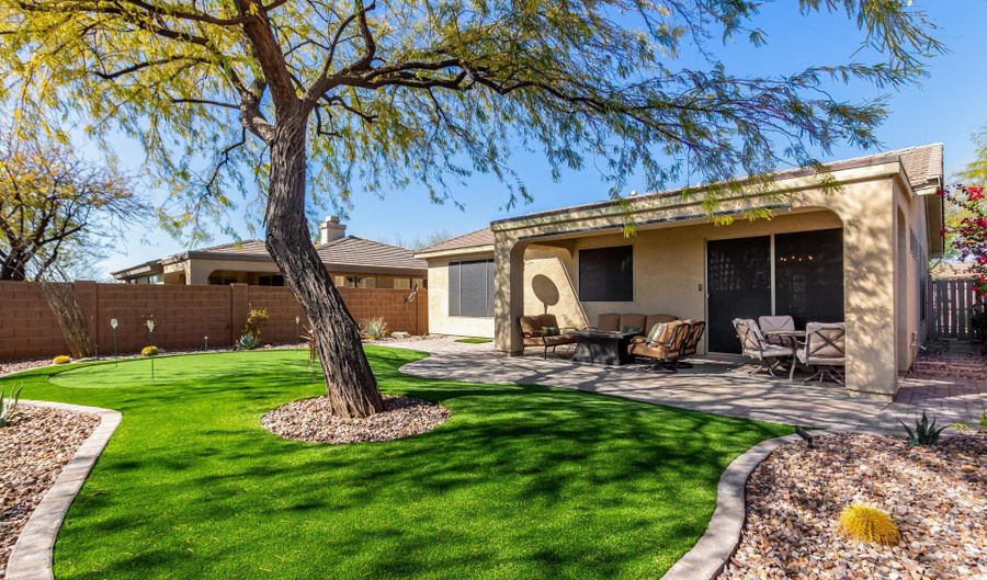 2951 W PLUM HOLLOW Dr, Anthem, AZ 85086 - 2 Beds, 2 Bath