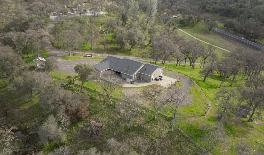 1934 Highway 49, Angels Camp, CA 95222 - 4 Beds, 2 Bath