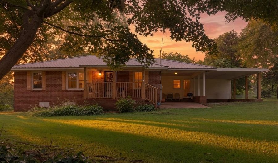 5621 ARROW Ave, Anniston, AL 36206 - 3 Beds, 2 Bath