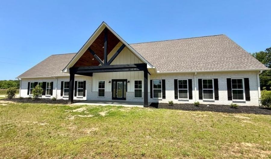 2624 Hwy 370, Baldwyn, MS 38824 - 4 Beds, 3 Bath