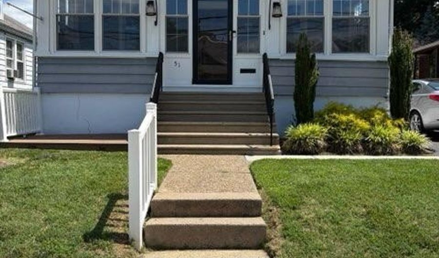 51 CENTRAL Ave, Audubon, NJ 08106 - 3 Beds, 1 Bath