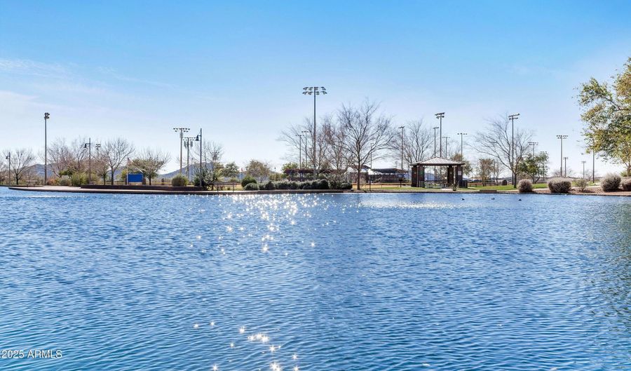 39148 N ACADIA Way, Anthem, AZ 85086 - 4 Beds, 2 Bath