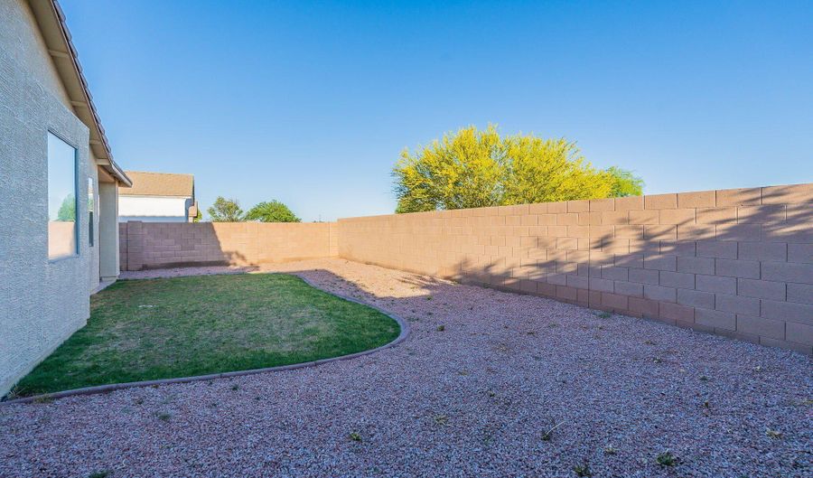 12563 W MONTEREY Way, Avondale, AZ 85392 - 3 Beds, 2 Bath