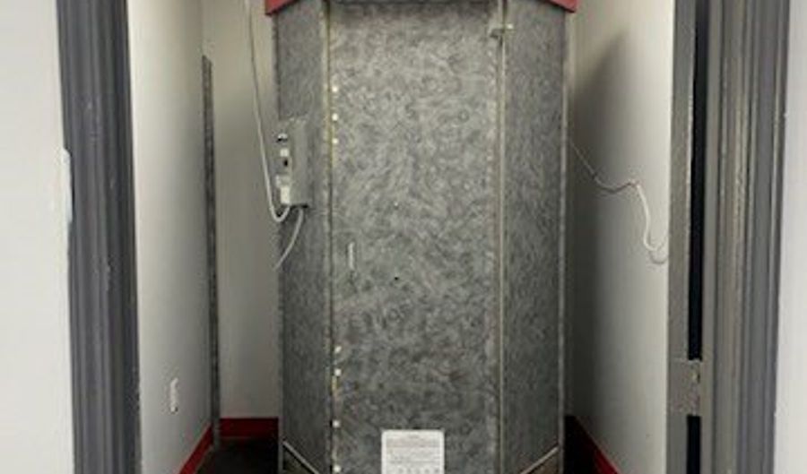 434 436 Highway 6, Batesville, MS 38606 - 0 Beds, 0 Bath