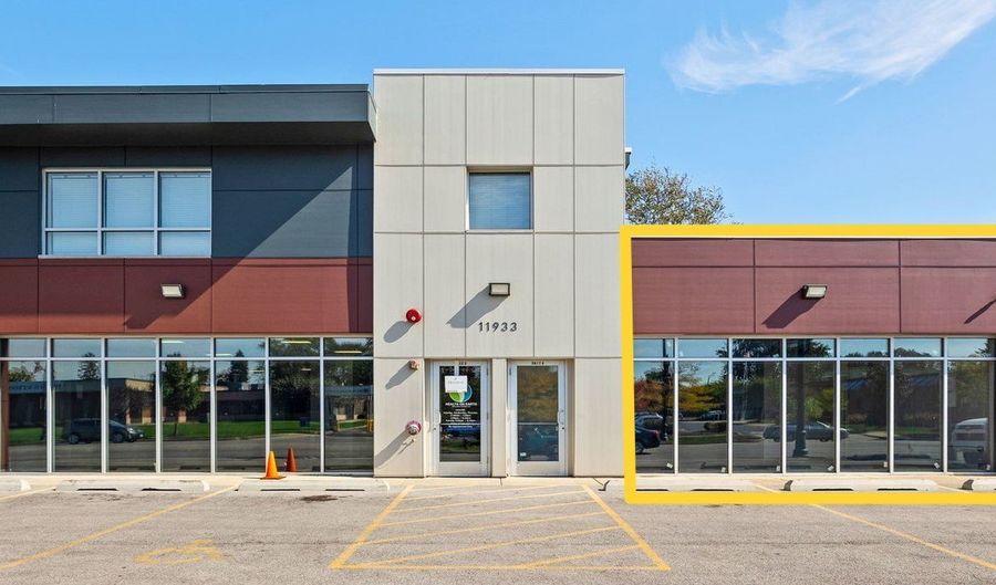 11933 S Pulaski Rd, Alsip, IL 60803 - 0 Beds, 0 Bath