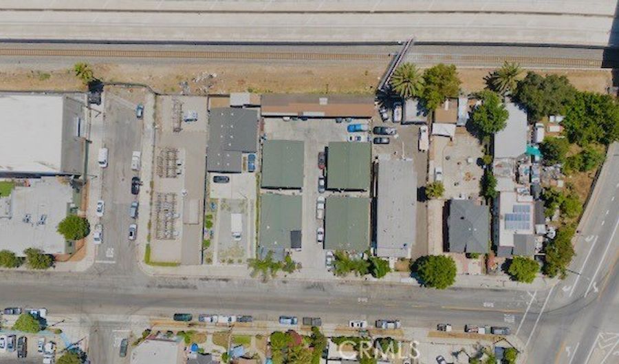 3844 Whiteside St, East Los Angeles, CA 90063 - 12 Beds, 6 Bath