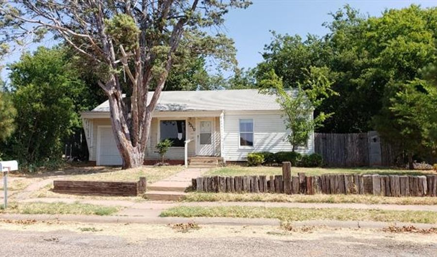 3210 Roberts St, Abilene, TX 79605 - 2 Beds, 1 Bath