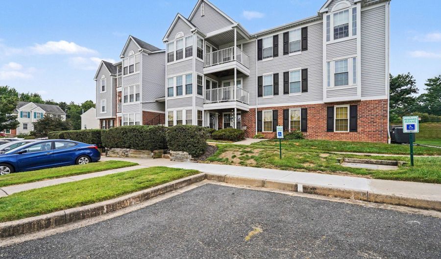 1400 GOLDEN ROD Ct C, Belcamp, MD 21017 - 2 Beds, 2 Bath
