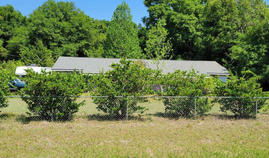 5909 US HIGHWAY 17, Green Cove Springs, FL 32043 - 3 Beds, 2 Bath