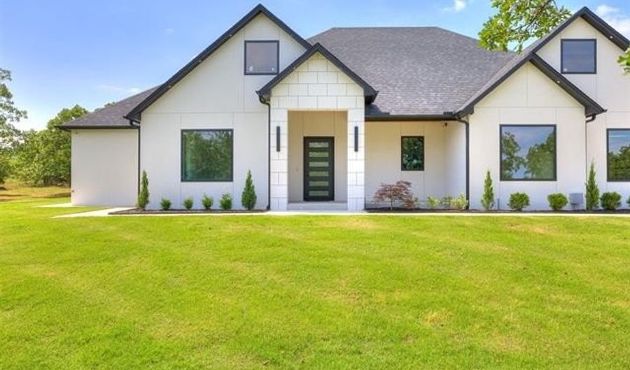 11446 Mary Knox Dr, Beggs, OK 74421 - 4 Beds, 4 Bath