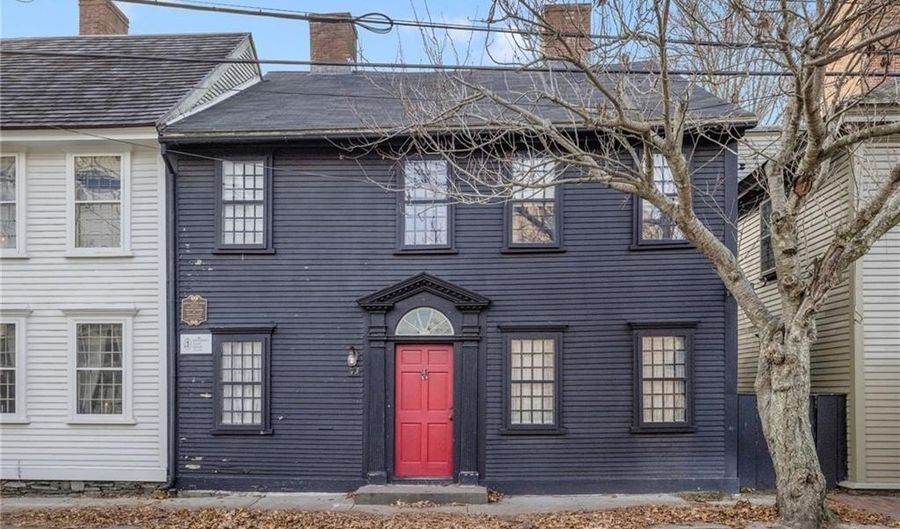73 Thames St B, Newport, RI 02840 - 1 Beds, 1 Bath