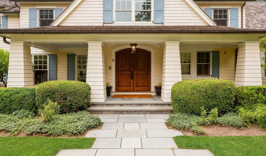 6 Searles Rd, Darien, CT 06820 - 5 Beds, 5 Bath