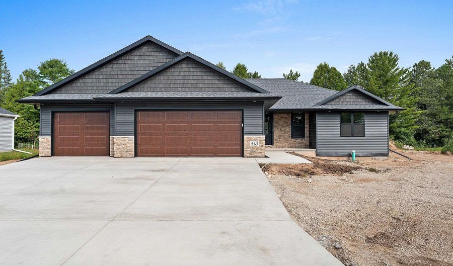 413 CARRIE LYNN Ave, Algoma, WI 54201 - 3 Beds, 3 Bath