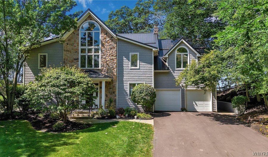 565 Wendt Dr, Angola, NY 14006 - 4 Beds, 4 Bath