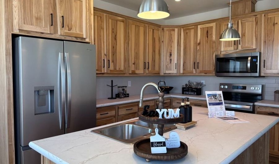 3301 S Goldfield Rd 5113, Apache Junction, AZ 85119 - 2 Beds, 2 Bath