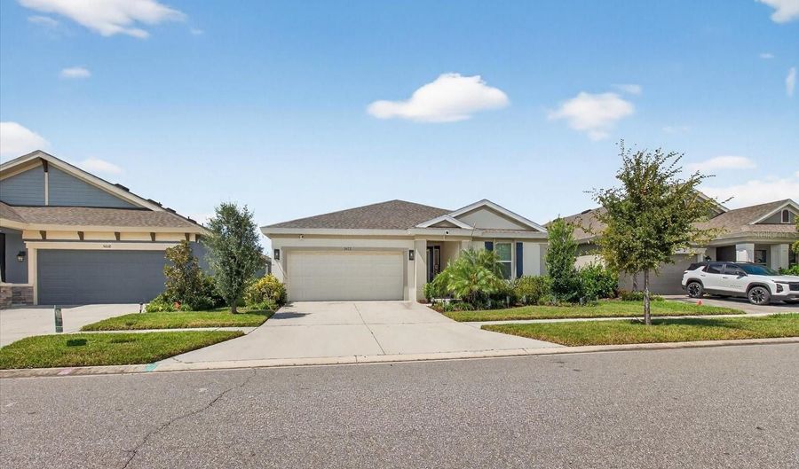 5612 DEL CORONADO Dr, Apollo Beach, FL 33572 - 4 Beds, 2 Bath