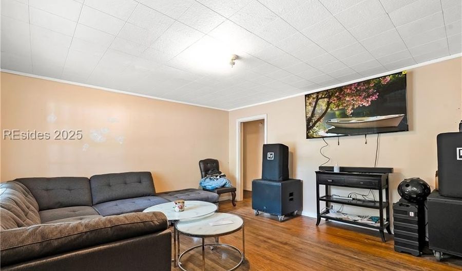 441 Byrnes Ln, Allendale, SC 29810 - 3 Beds, 1 Bath