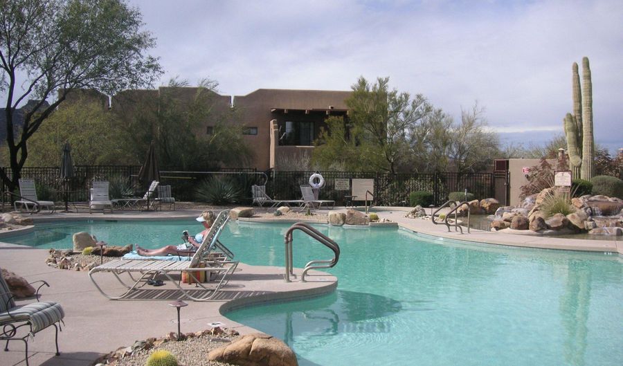 36601 N Mule Train Road Unit 12 C 12 C, Carefree, AZ 85377 - 2 Beds, 2 Bath