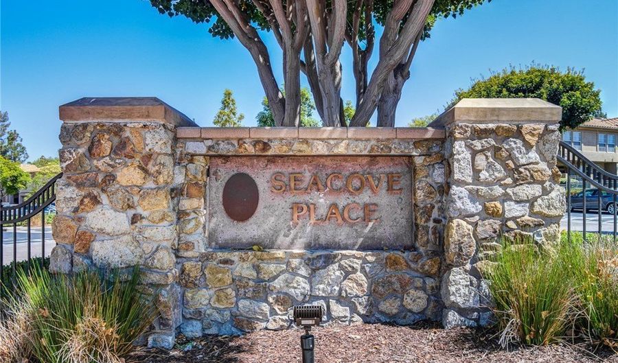 69 Waxwing, Aliso Viejo, CA 92656 - 3 Beds, 3 Bath