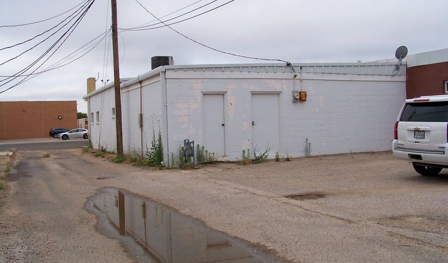 210 NW Ave A, Andrews, TX 79714 - 0 Beds, 0 Bath