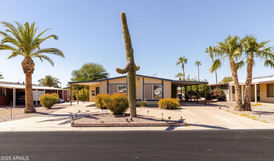 25424 S MONTANA Ave, Sun Lakes, AZ 85248 - 3 Beds, 2 Bath