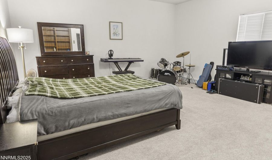 702 Todd Ct, Fernley, NV 89408 - 3 Beds, 2 Bath
