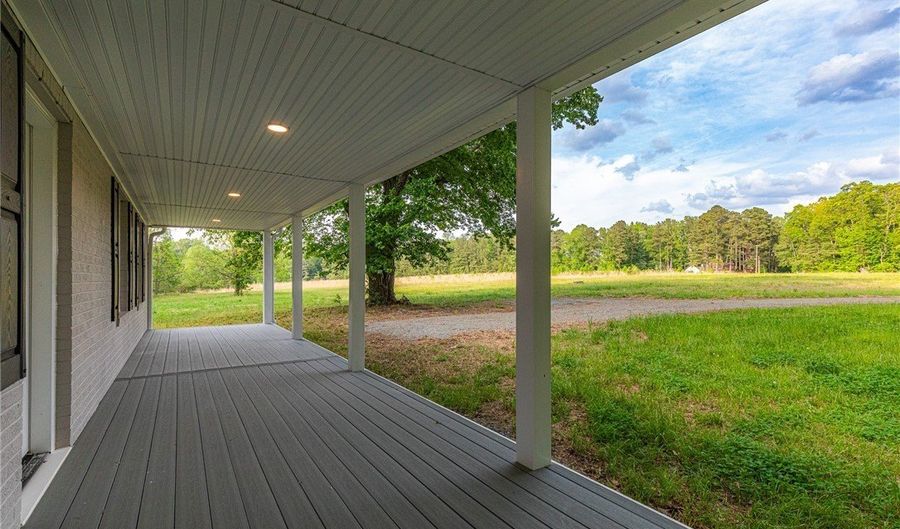 11517 Mount Hermon Rd, Ashland, VA 23005 - 4 Beds, 3 Bath