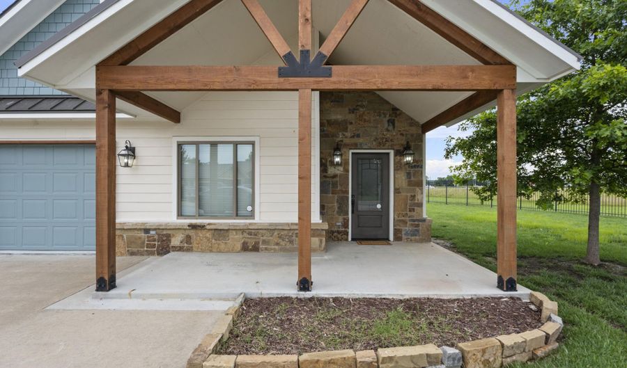 28200 S Highway 125, Afton, OK 74331 - 2 Beds, 2 Bath