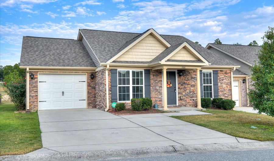 266 Staghorn Ct, Aiken, SC 29801 - 3 Beds, 2 Bath