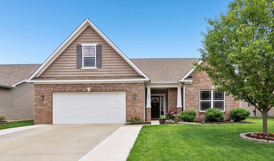 1893 Devonshire Ave, Avon, IN 46123 - 3 Beds, 2 Bath