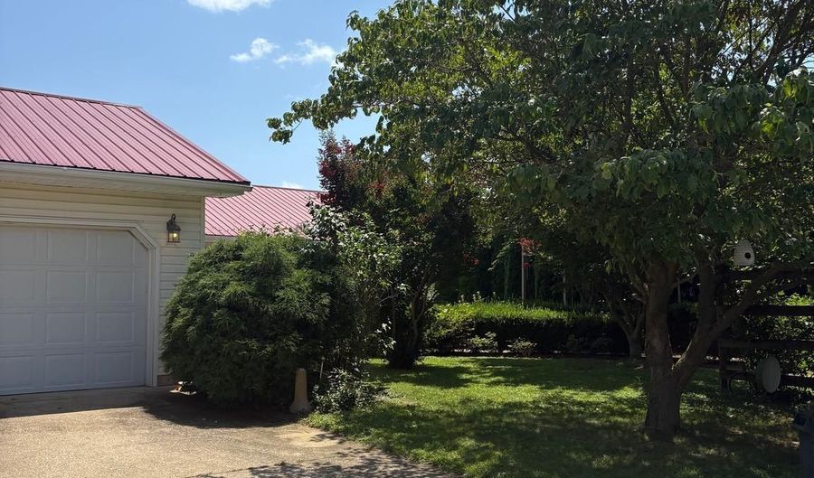 956 JANEKA Ln, Dover, DE 19904 - 3 Beds, 2 Bath