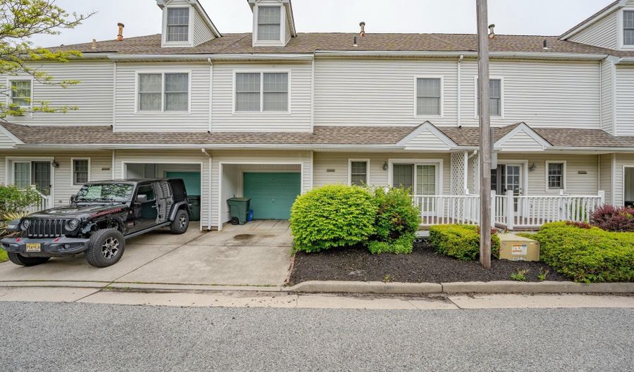 19 CLIPPER Ct, Atlantic City, NJ 08401 - 3 Beds, 2 Bath