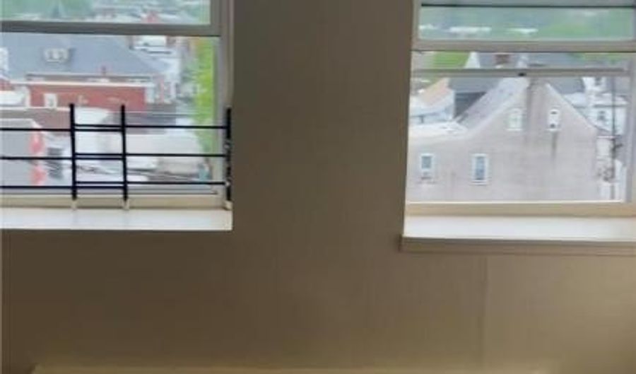 402 Ridge Ave 5S, Allentown, PA 18102 - 2 Beds, 1 Bath