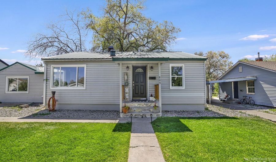 809 11th Ave N, Buhl, ID 83316 - 4 Beds, 1 Bath