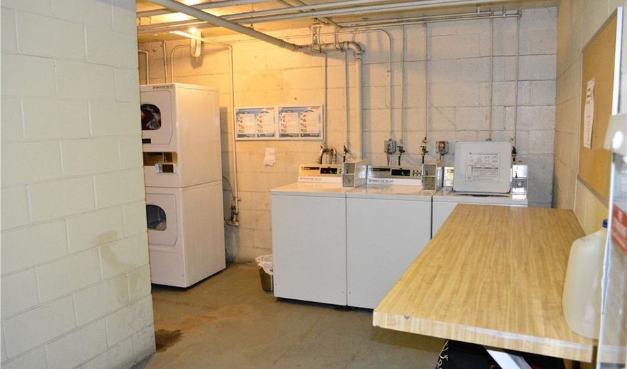 2491 Purdue Ave 201, Los Angeles, CA 90064 - 2 Beds, 1 Bath