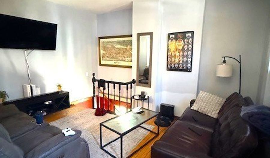 281 E St 1, Boston, MA 02127 - 2 Beds, 1 Bath