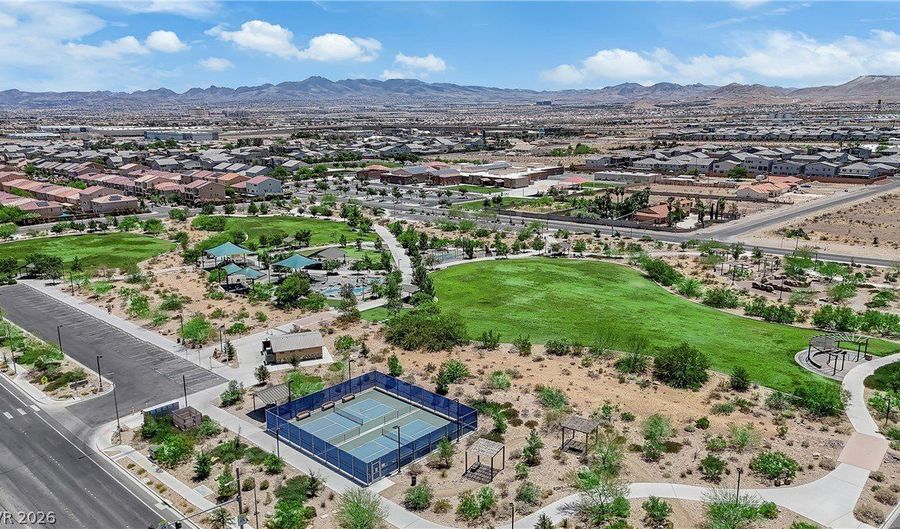 6334 White Heron Ct, Las Vegas, NV 89139 - 4 Beds, 4 Bath