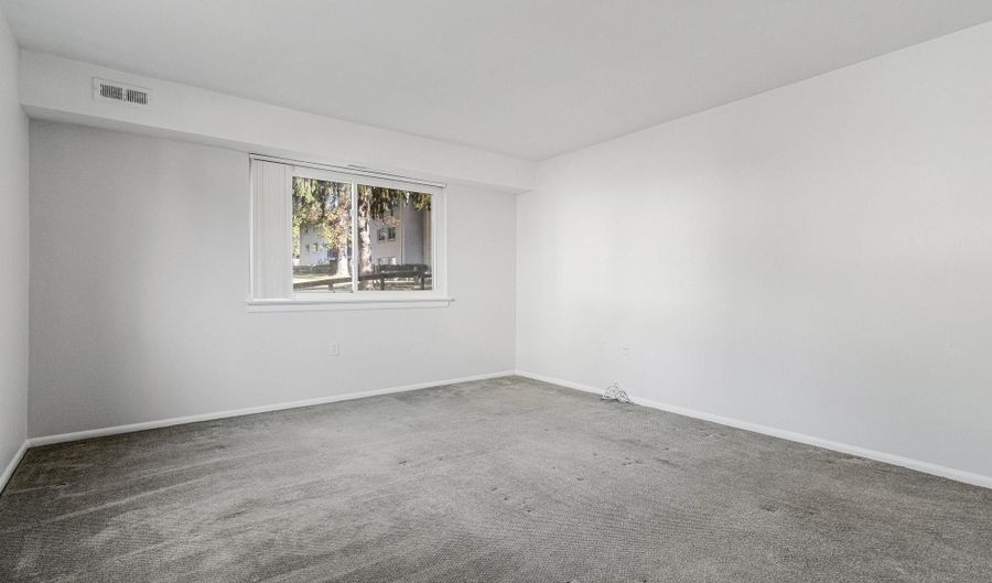 11370 CHERRY HILL Rd 1P104, Beltsville, MD 20705 - 1 Beds, 1 Bath